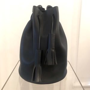 BUILDING BLOCK Black Bucket Bag - Large